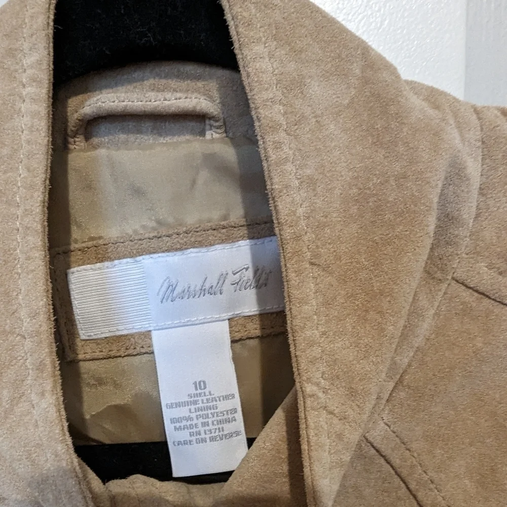 Marshall Field's tan 100% suede leather jacket - Picture 3 of 6